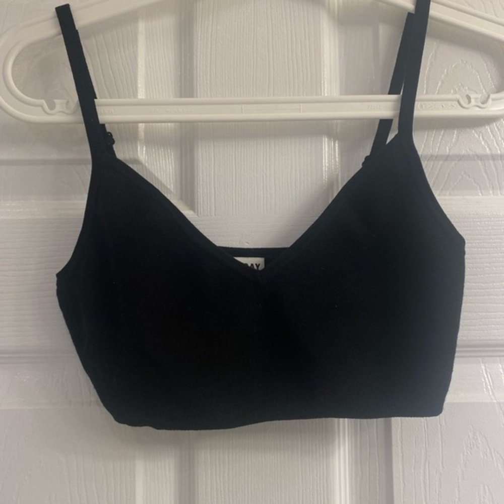 BNWOT Aritzia Sunday Best Knit Tank Size L